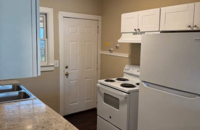 1221 North 7th Street