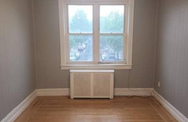 103-21 Metropolitan Avenue