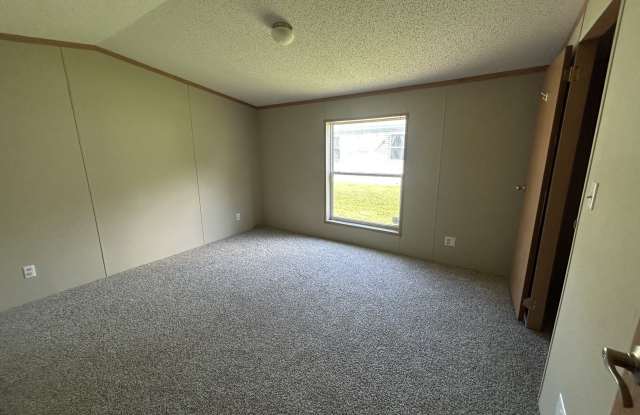 3430 N. Peoria Drive Lot 22