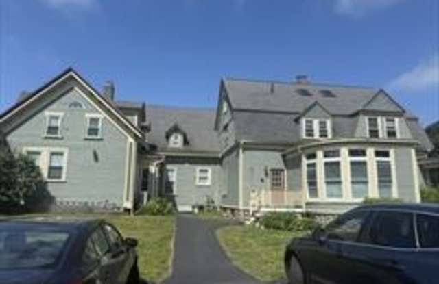 325 Adams St.