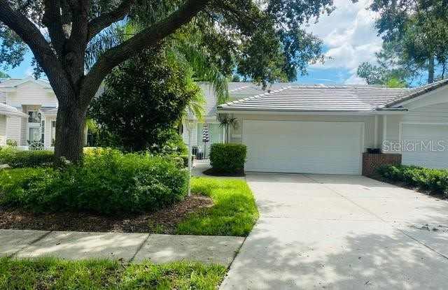 Photo of 7711 WHITEBRIDGE GLEN