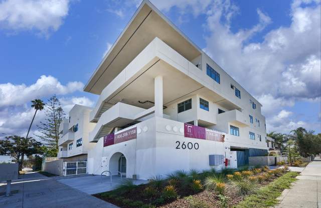 2600 S Catalina Street - Co-Living