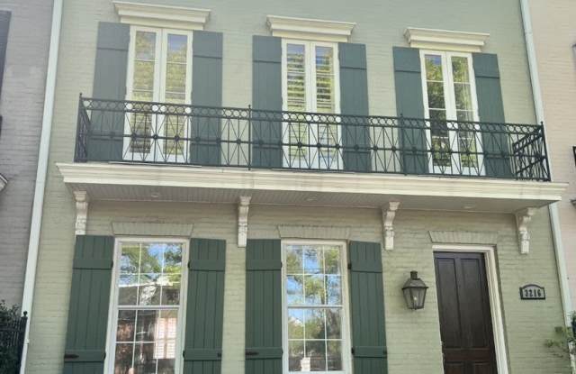 Beautiful Townhouse on St Charles photos photos