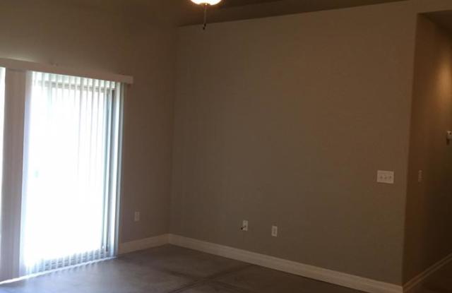 13620 W Hunters View St