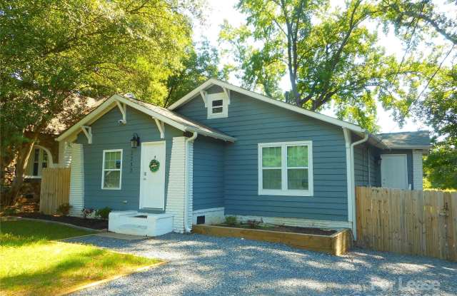 2233 Highland Street