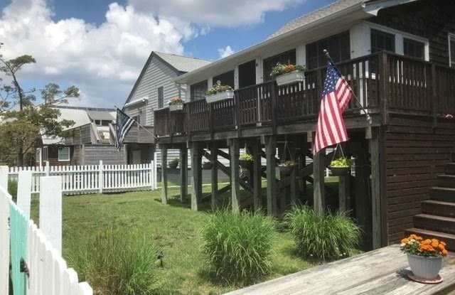 144 Bungalow