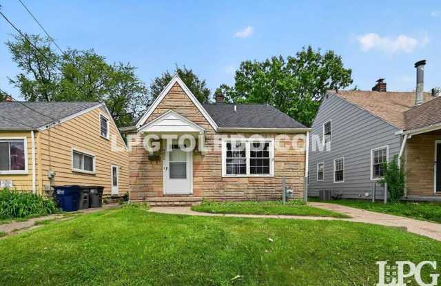 4406 Asbury Dr.