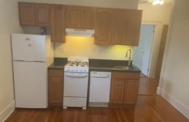 3-bed w/ H+HW on GL-B