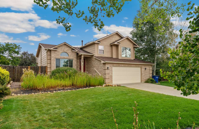 760 Robinglen Court - 760 Robinglen Court, Colorado Springs, CO 80906