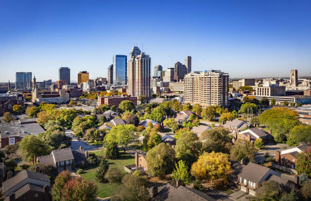 Photo of Riley Towers Apartments of Indianapolis