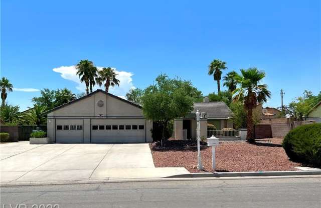 6829 Laredo - 6829 Laredo Street, Spring Valley, NV 89146