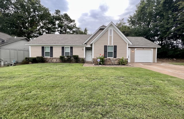 6235 Shade Tree Dr - 6235 Shade Tree Drive, Bartlett, TN 38134