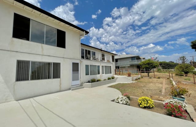 2192 Foster Ave Unit A - 2192 Foster Avenue, Ventura, CA 93001