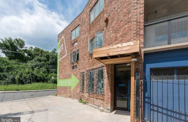 1800 MONTANA Avenue NE