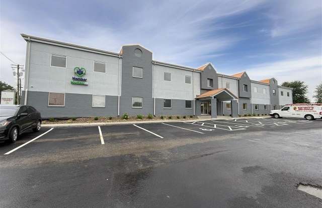 1230-212 Woodland Drive