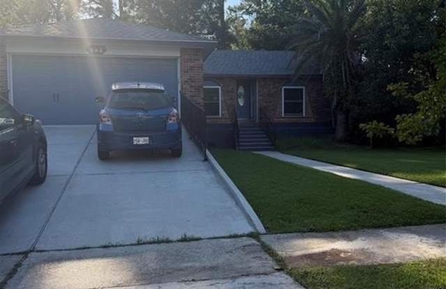504 9TH Street
