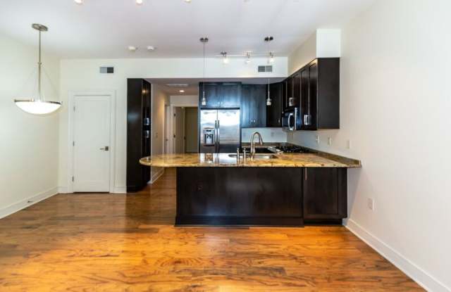 Photo of 266 E Gay St