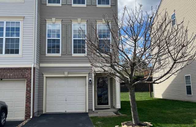 15627 JOHN DISKIN CIRCLE - 15627 John Diskin Circle, Neabsco, VA 22191