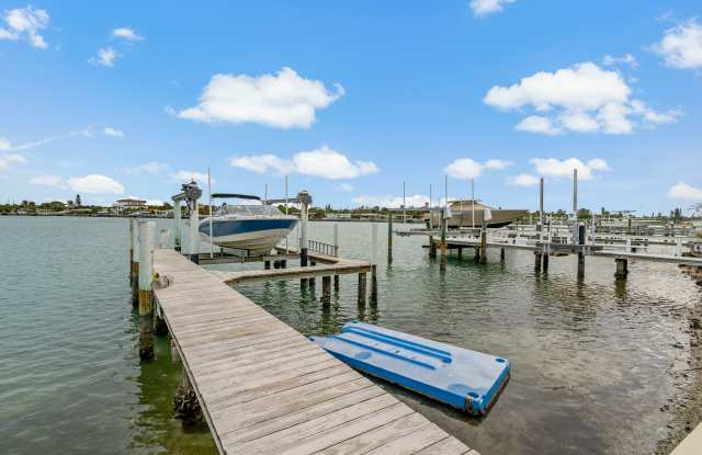 8441 Bayshore Dr Unit B