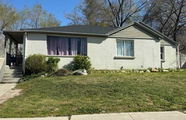 Beautiful home for rent in Pleasant Grove(main level only). - 324 West Center Street, Pleasant Grove, UT 84062