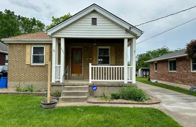 2 Beds and 1.5 baths home in Reading - 227 Bernard Avenue, Reading, OH 45215