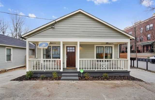 87 Chester Avenue SE