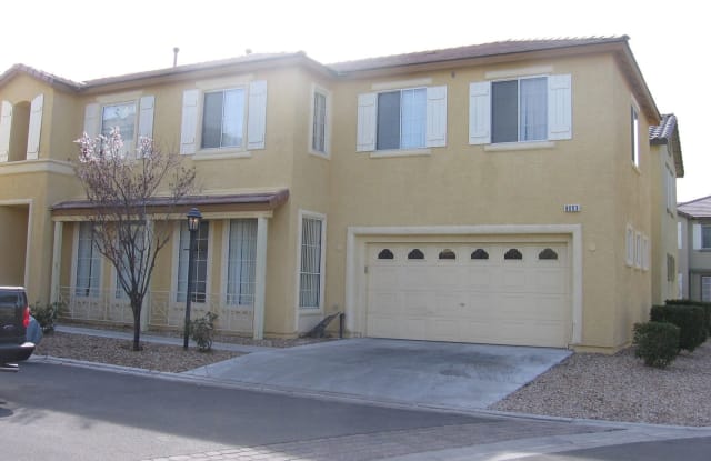 8003 Retriever Ave - 8003 Retriever Avenue, Spring Valley, NV 89147