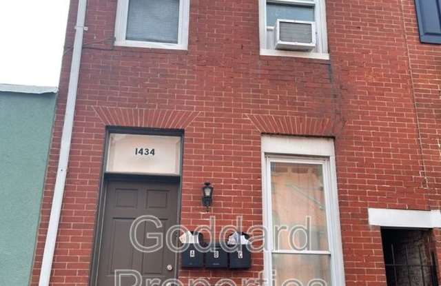 Photo of 1434 Light St.