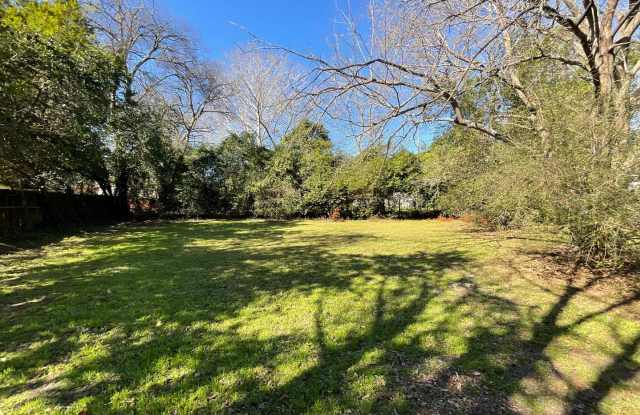 ****Rent Special***** 50% off the first rent charge payment. Ask for details!