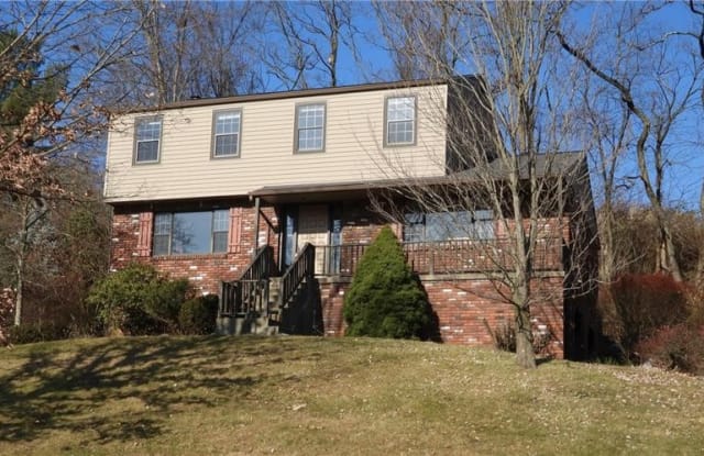 1628 Queens Dr - 1628 Queens Drive, South Park Township, PA 15129