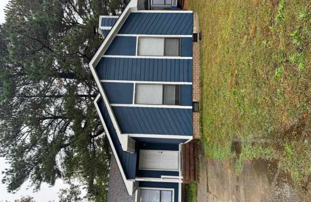 529 Auburndale Lane