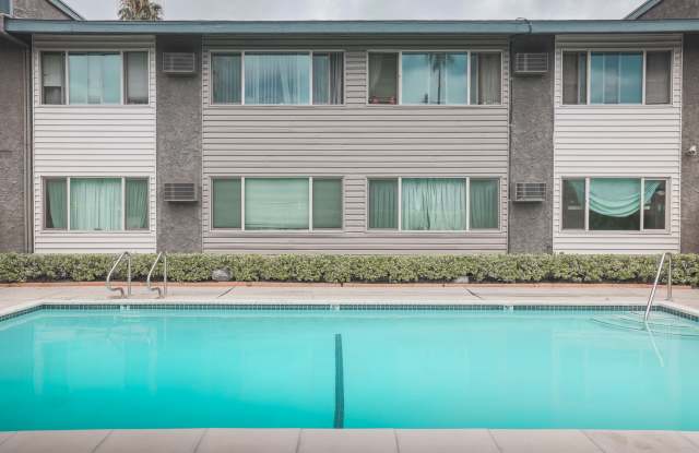 Photo of 6535 Haskell Avenue