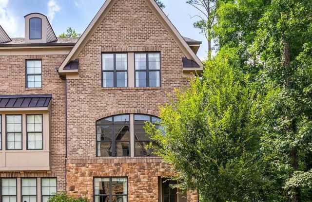 1608 Bowery Drive