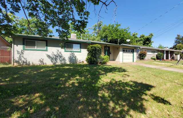 Photo of 3 Bedroom 2 Bath House with Large Yard Available Now!