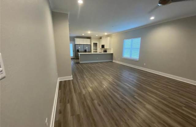 400 Highlands Street