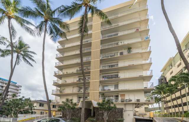 Photo of 2 bedroom/2 bath/1 parking in Coral Terrace