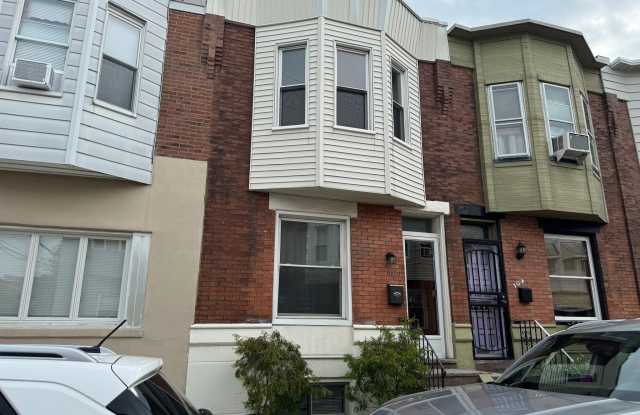 Photo of 102 DALY Street