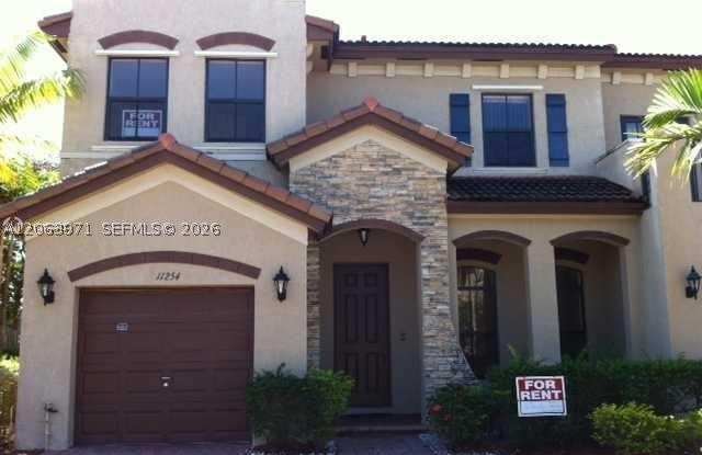 11254 SW 236 Ln