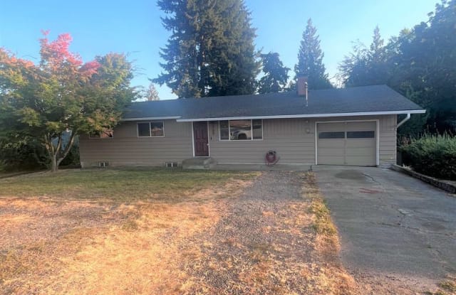 2705 NE 71st St - 2705 Northeast 71st Street, Hazel Dell, WA 98665