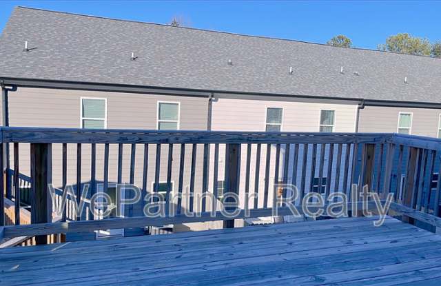 Photo of 15 Sandstone Dr.