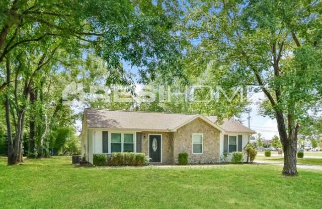 100 Vanderford Lane