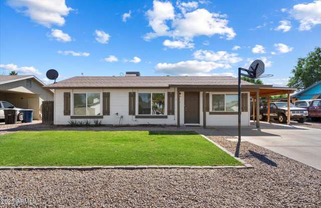 Photo of 3545 W GALVESTON Street