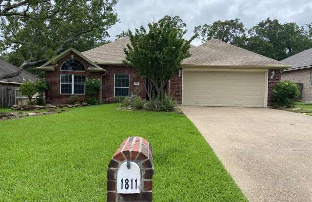 1811 Gray Stone Drive