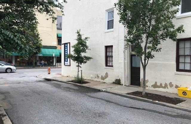 935 S CHARLES Street unit: C