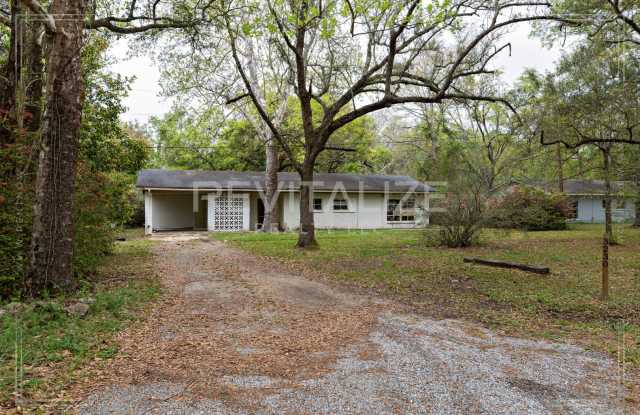 Newly Renovated 4 Bed / 2 Bath Home in Mobile! photos photos