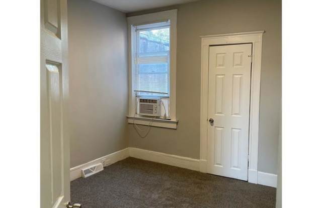 2099 North Dukeland Street