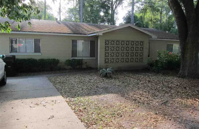 111 NE 21ST Terrace B - 111 Northeast 21st Terace, Gainesville, FL 32641