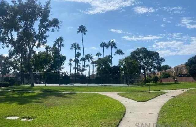 2678 Caminito Secoya