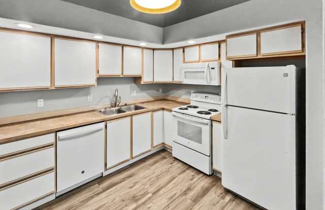 4651 Grumman Street - 3Unit 3