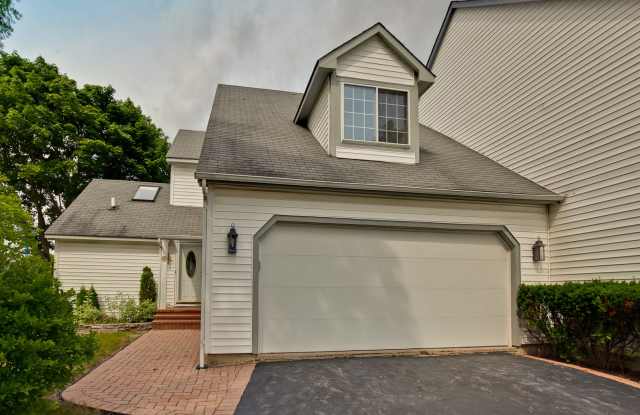 647 Wilbur Court